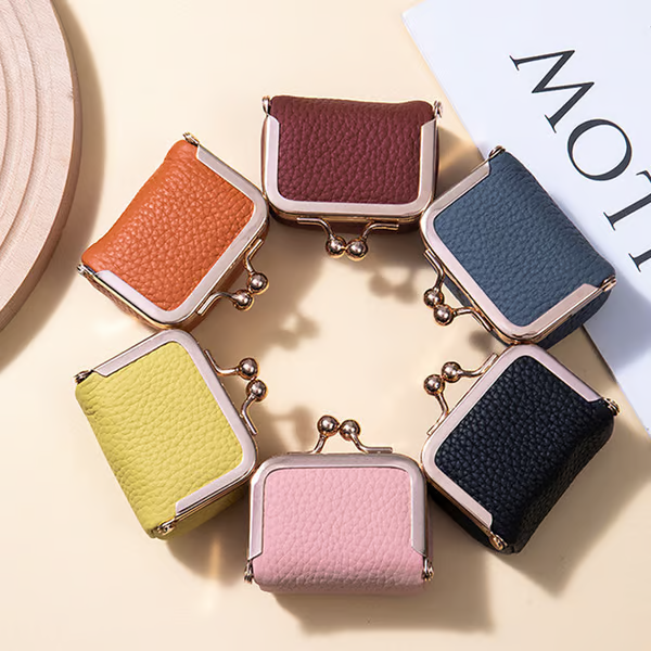 Mini Jewelry Box ~ Keeps your jewelry right where it belongs.