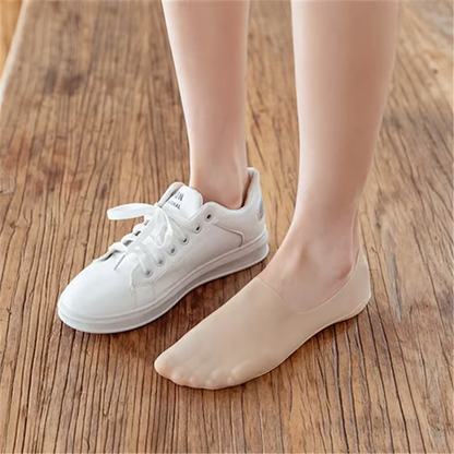 Invisible Breathable Socks ~ Stay-cool comfort that never slips.