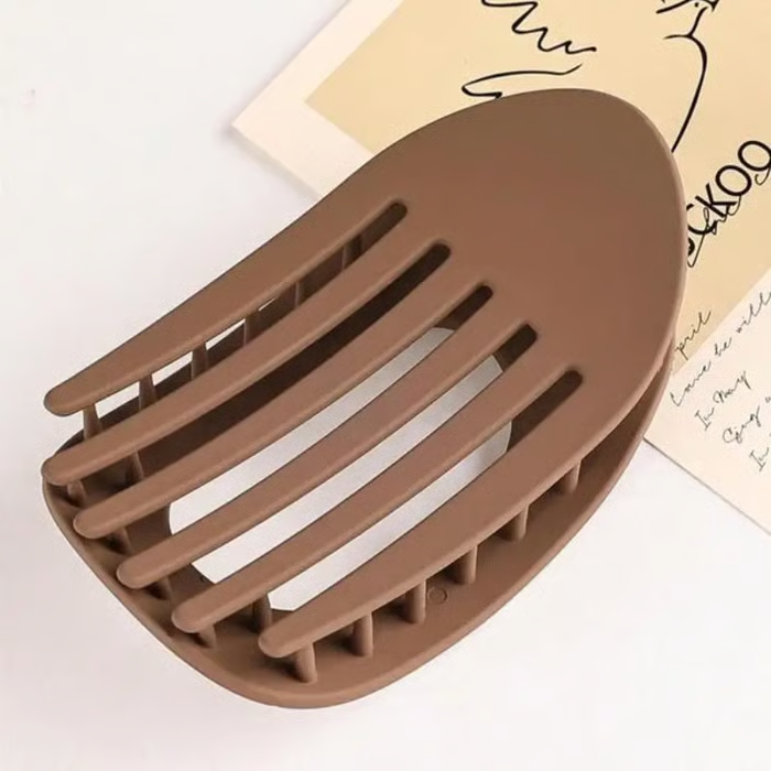 Solid Color Hair Clip ~ Lock in style without breakage or bulk.